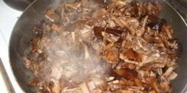 маринованные опята в томатном соусе