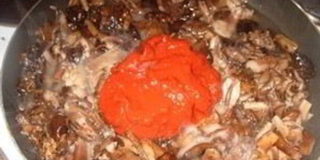 маринованные опята в томатном соусе