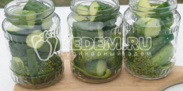 огурцы маринованные резанные с перцем