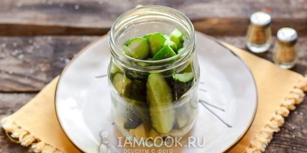 огурцы с томатным соусом на зиму