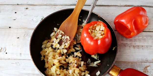 перец фаршированный капустой на зиму