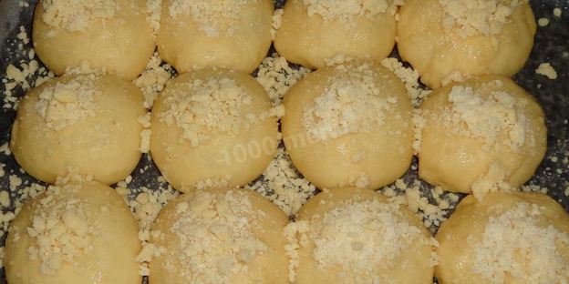 булочки с вареньем дрожжевые