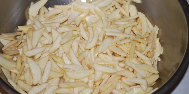 грушевое варенье с тыквенными семечками и имбирем