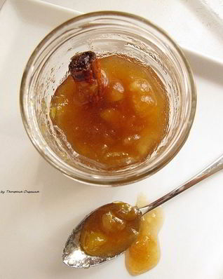 Грушевое варенье с ванилью и корицей