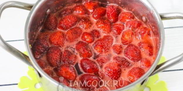 клубничное варенье с лимоном