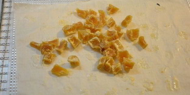 цукаты из свеклы, моркови и имбирем