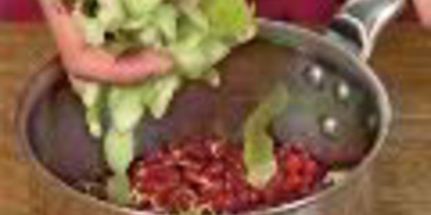 варенье из груш с брусникой