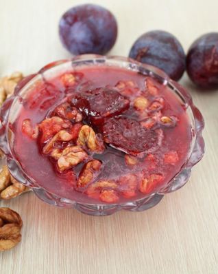 Варенье из слив с грецкими орехами по-грузински