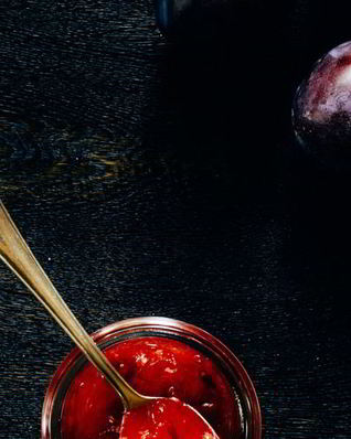 Варенье из слив с орехами