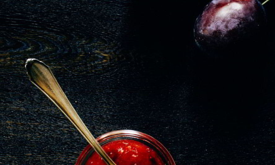 Рецепт варенья из слив с орехами