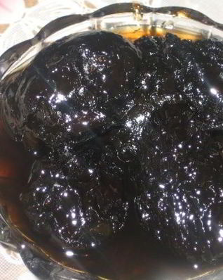 Варенье из зеленых грецких орехов