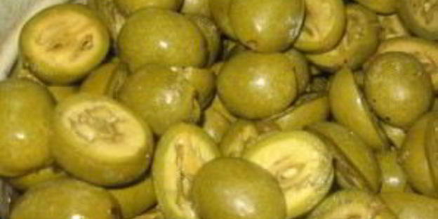 варенье из зеленых грецких орехов