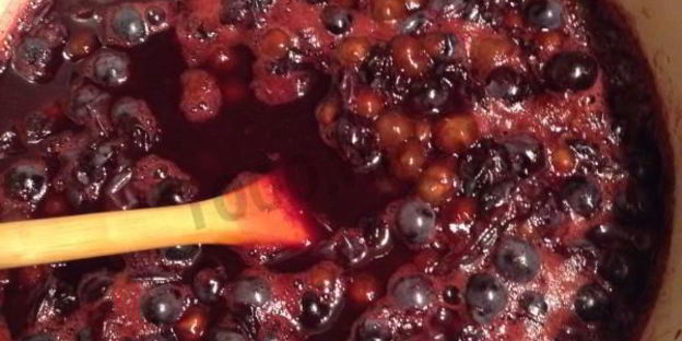 желейное варенье из дикого винограда