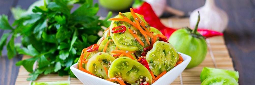 Зеленые помидоры по-корейски на зиму