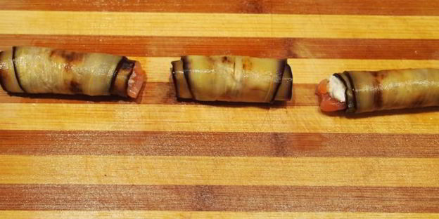 баклажаны с форелью и сыром