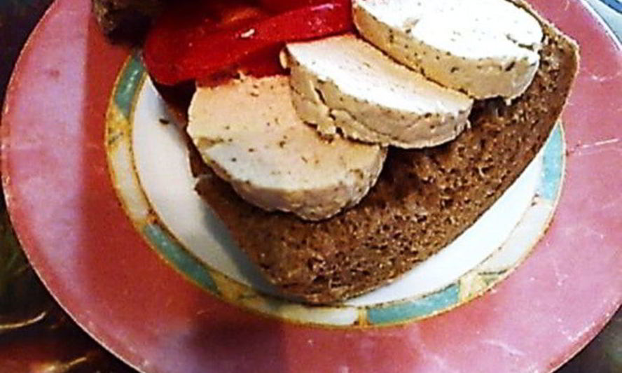 Рецепт бутерброда с индюшиной колбасой