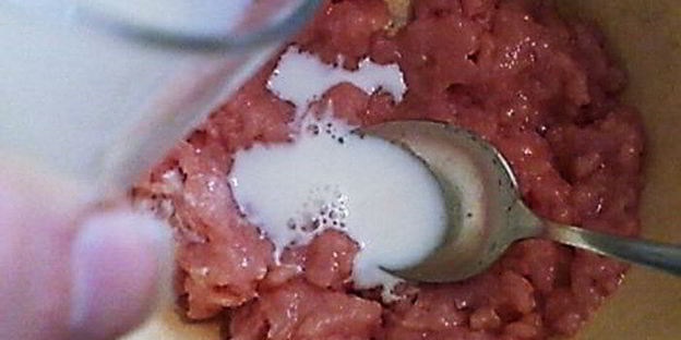 бутерброд с индюшиной колбасой