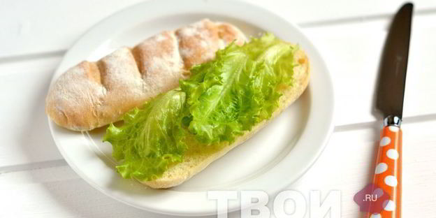 бутерброд с сыром и помидором