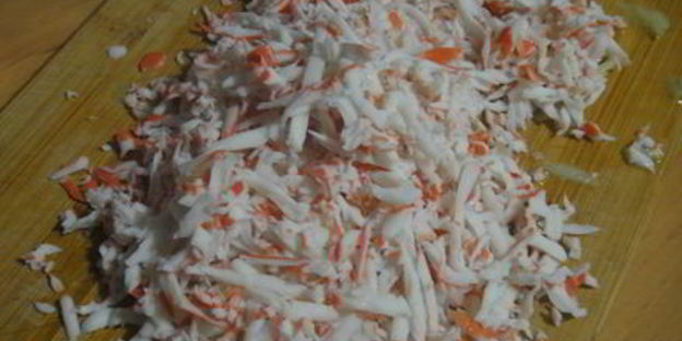 бутербродная намазка из крабовых палочек и яблока