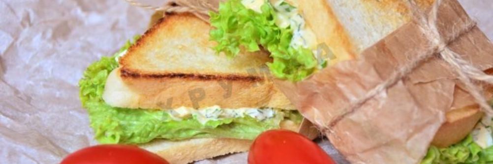 Бутерброды для пикника сэндвич с яичным салатом