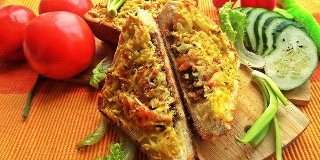 бутерброды с фаршем