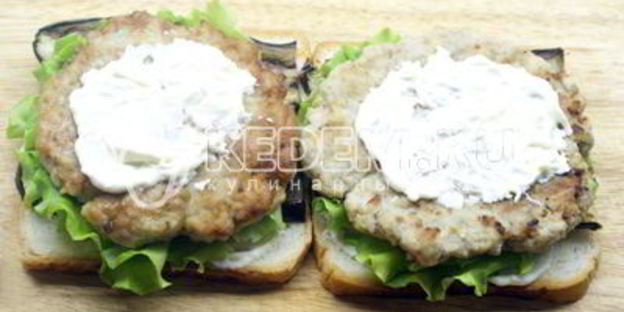 бутерброды с котлетой