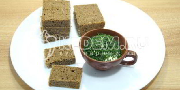 бутерброды с селедкой