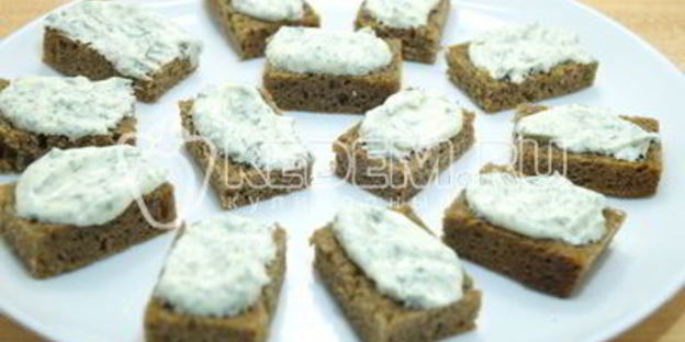 бутерброды с селедкой