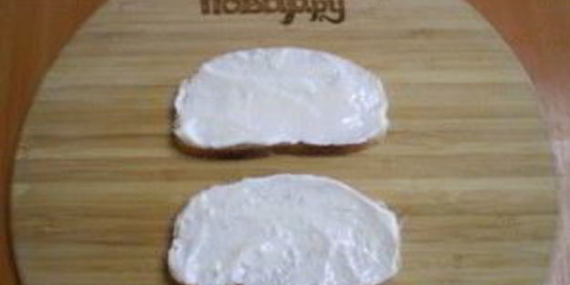 бутерброды с сыром и помидорами