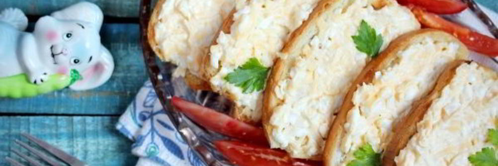 Бутерброды с сыром и яйцом