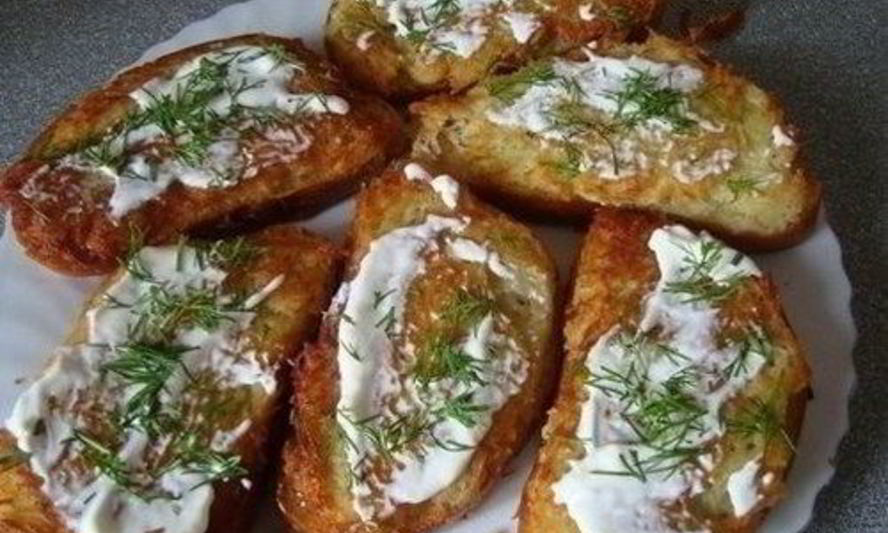 Рецепт бутербродов с тертым картофелем и яйцом