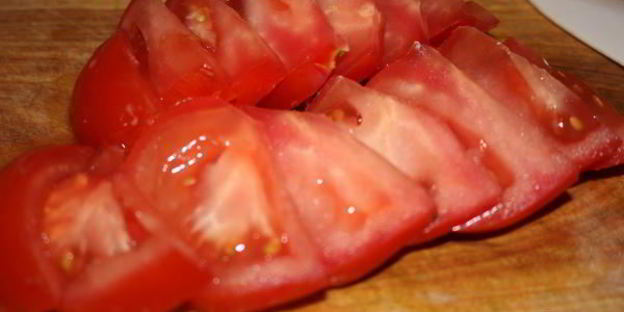 бутерброды с зеленью и помидорами