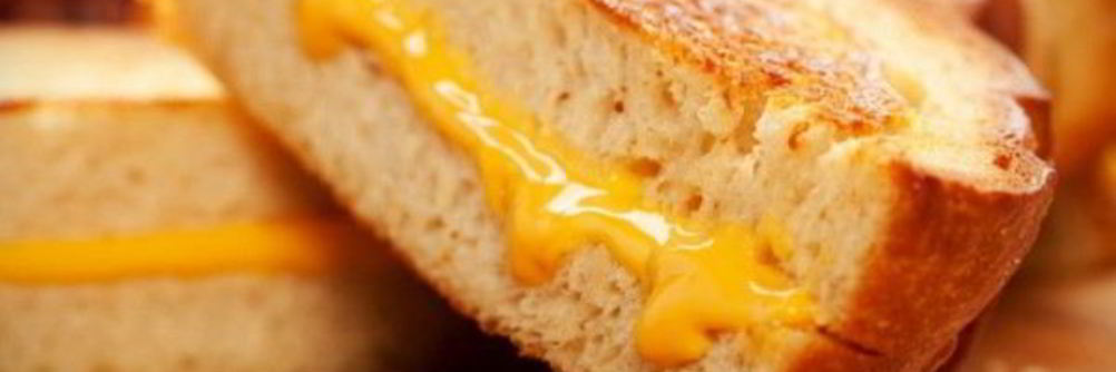 Горячие бутерброды с сыром