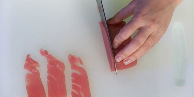 горячие бутерброды с тунцом и помидорами