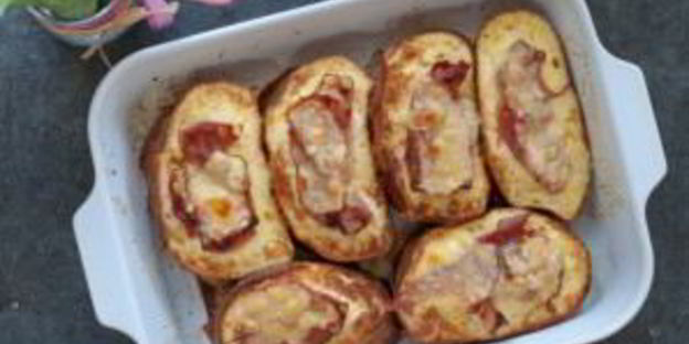 горячие бутерброды с ветчиной и сыром