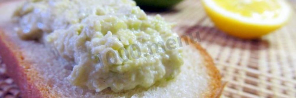 Паста из авокадо для бутербродов