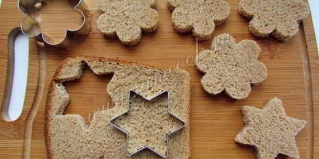 закусочные бутерброды с сельдью, яйцом и свеклой