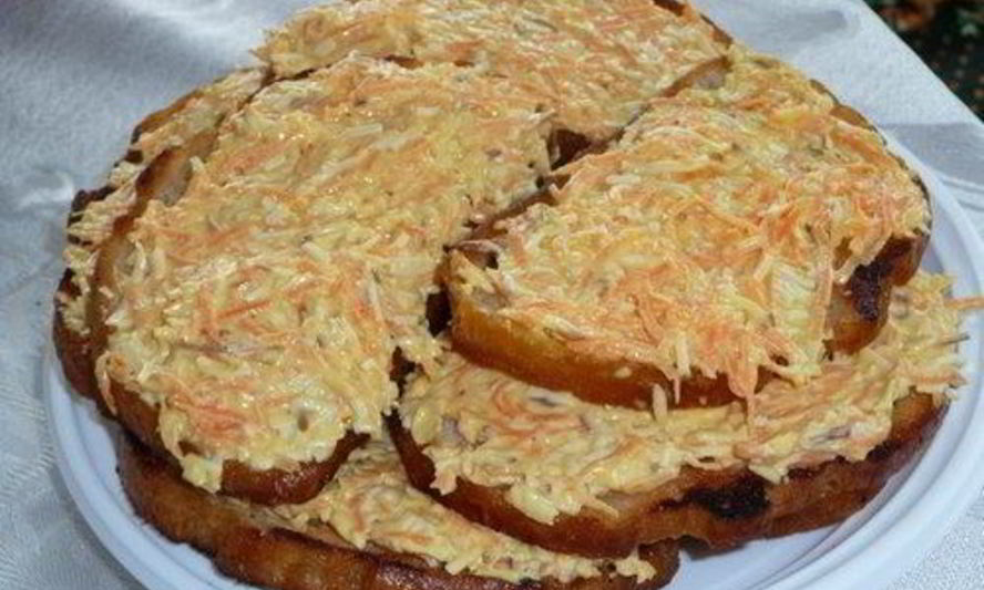 Рецепт закусочных бутербродов с сырой морковью