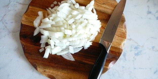 фаршированные болгарские перцы с томатным соусом