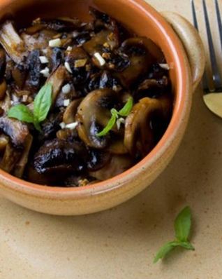 Горячая закуска с грибами