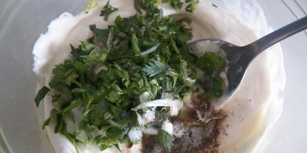 камац мацун — закуска из сцеженного мацуна