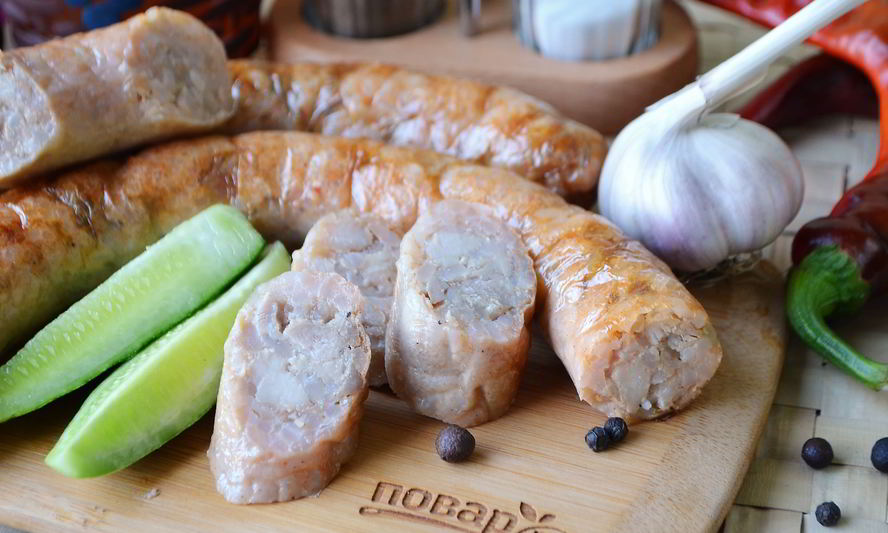 Рецепт куриной колбасы с рисом и паприкой