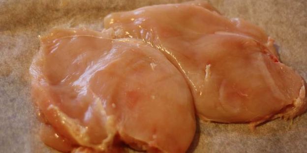 куриные грудки, маринованные в йогурте