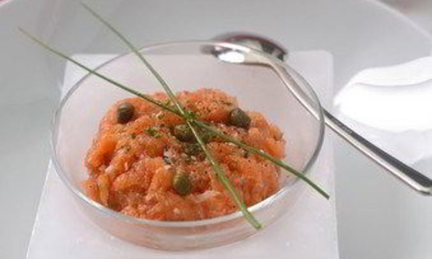 Рецепт новогодней закуски из лосося с имбирем