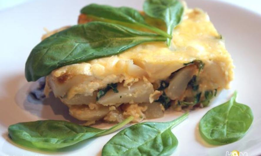 Рецепт фриттаты с картофелем, шпинатом и творожным сыром