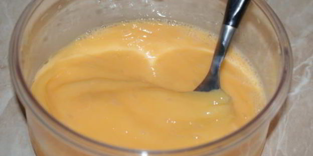 фриттата с картофелем, шпинатом и творожным сыром