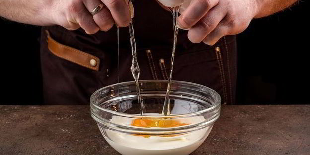 фриттата с кукурузой и шпинатом