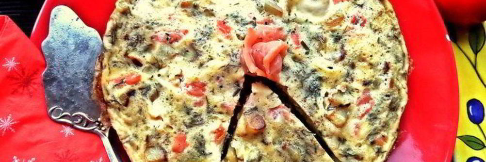 Испанский картофельный омлет с рыбкой