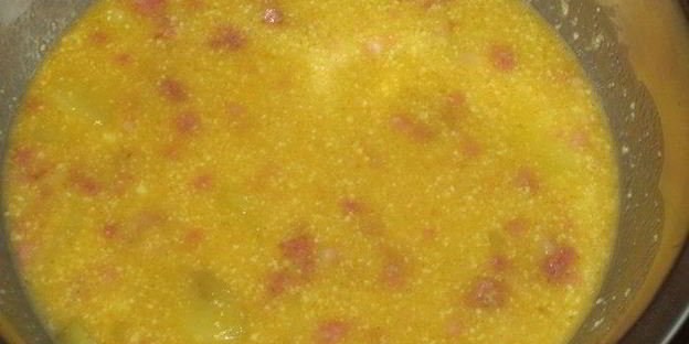 картофельная фриттата с колбасками