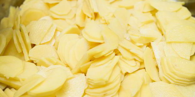 картофельно-луковый омлет